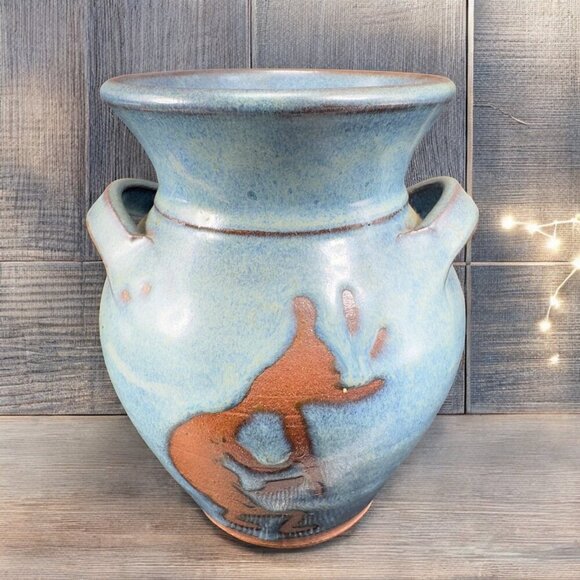 Hand Made RedWare Pottery Vase Vessel Salado Texas Kokopelli Pattern Signed Vase - Picture 2 of 13
